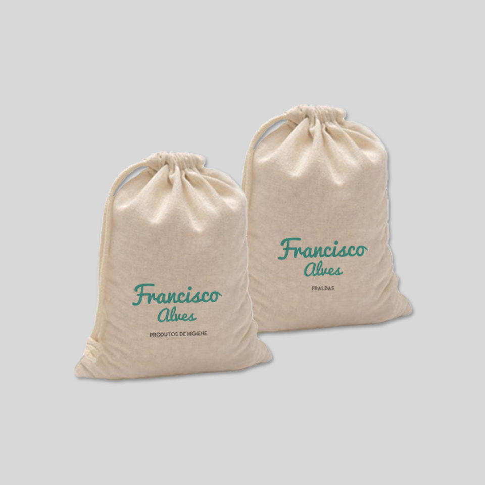 SACO FRALDAS + SACO PRODUTOS DE HIGIENE – NOME